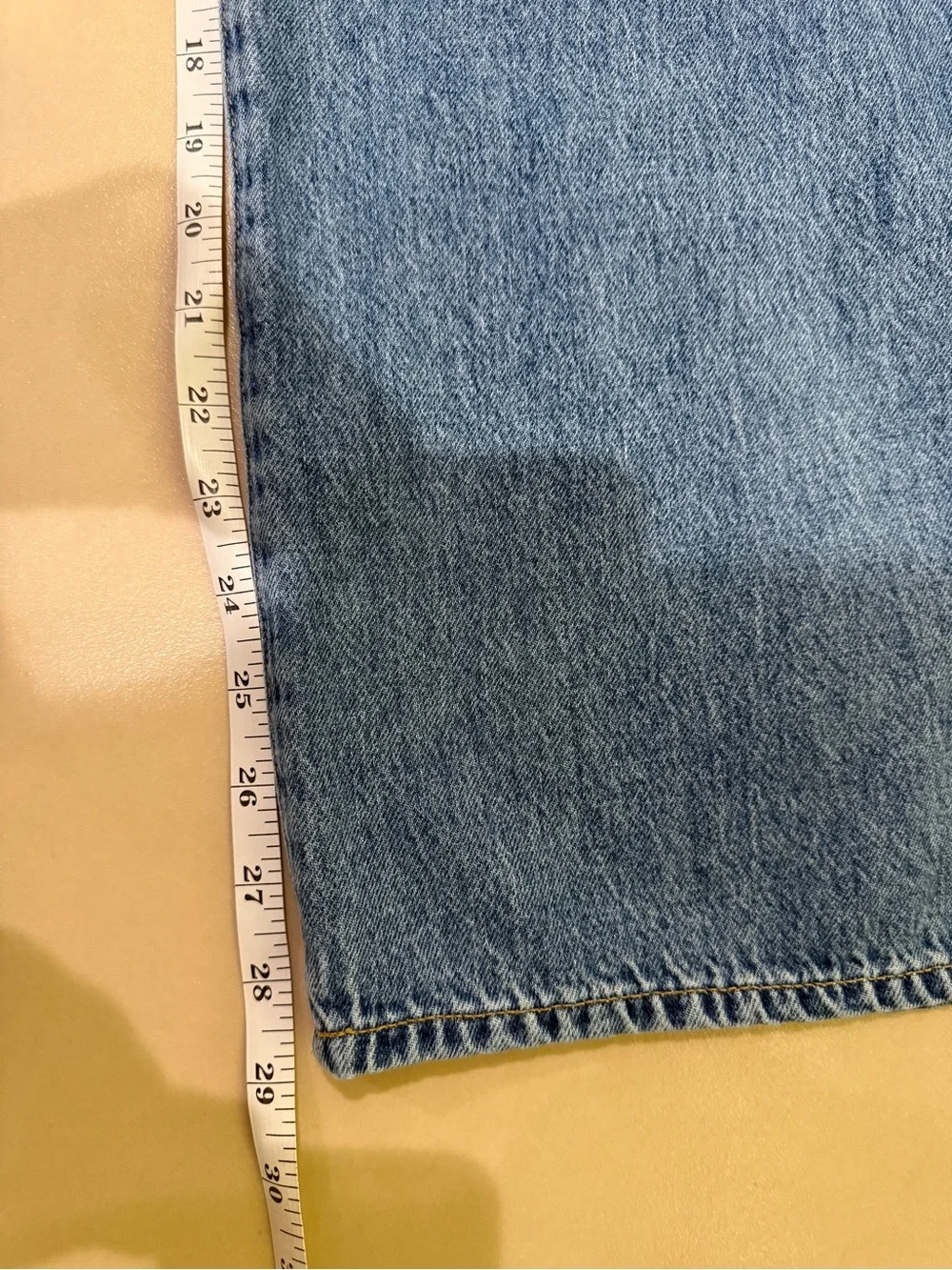 Citizens of Humanity Ayla Cargo High-Rise Wide-Leg Jeans - Picture 9 of 12